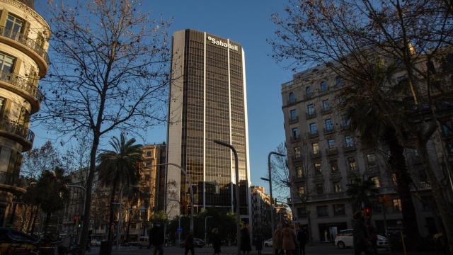 Edificio corporativo del Banco Sabadell en Barcelona / EP