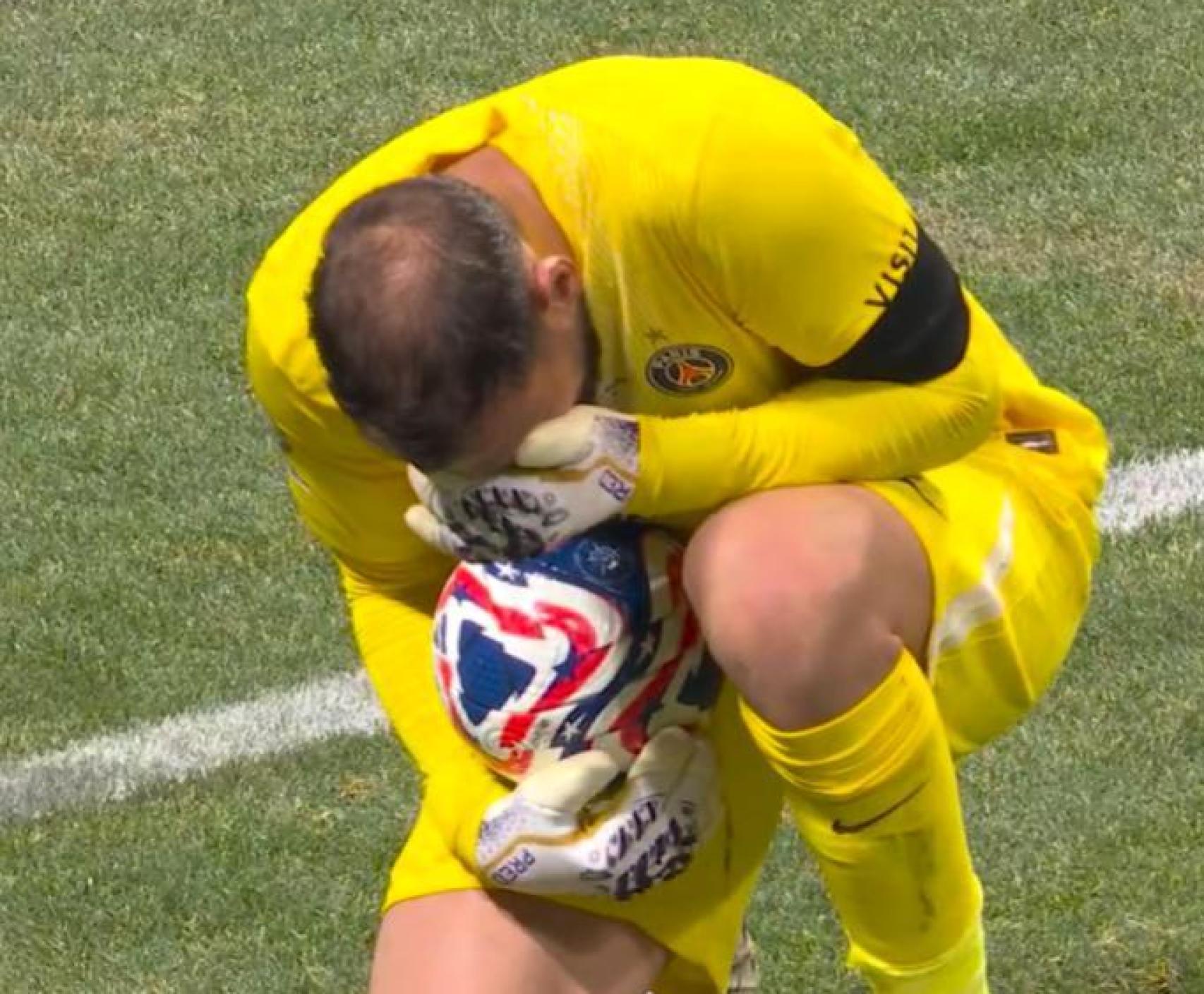 Gianluigi Donnarumma, visiblemente afectado tras la grave lesión de Jamal Musiala