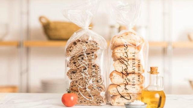 Imagen de dos paquetes de pan