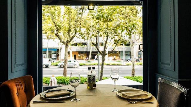 Una mesa en la Farga Diagonal, el café-bar del pijerío de Barcelona