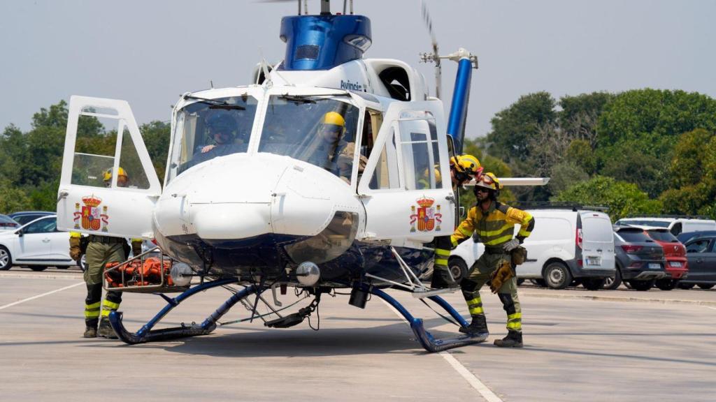Las Brigadas de Refuerzo en Incendios Forestales (BRIF) durante la intervención en el incendio de Paüls, en Tarragona