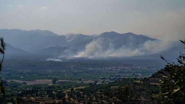 Vista de la línea de fuego en Paüls, Tarragona, producido en julio en el sur de Cataluña, en una imagen de archivo