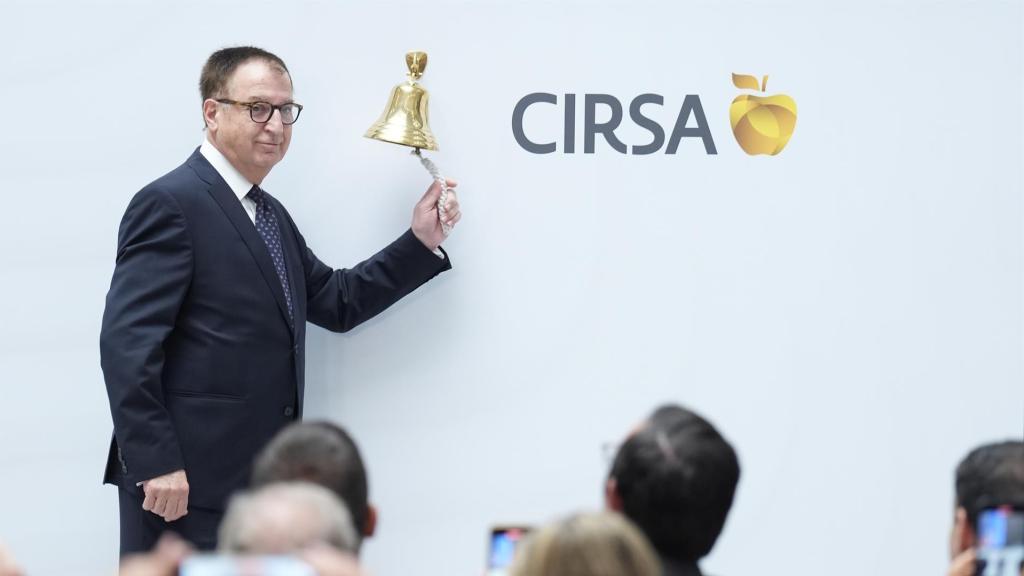 Joaquim Agut, presidente de Cirsa, durante el tradicional toque de campana