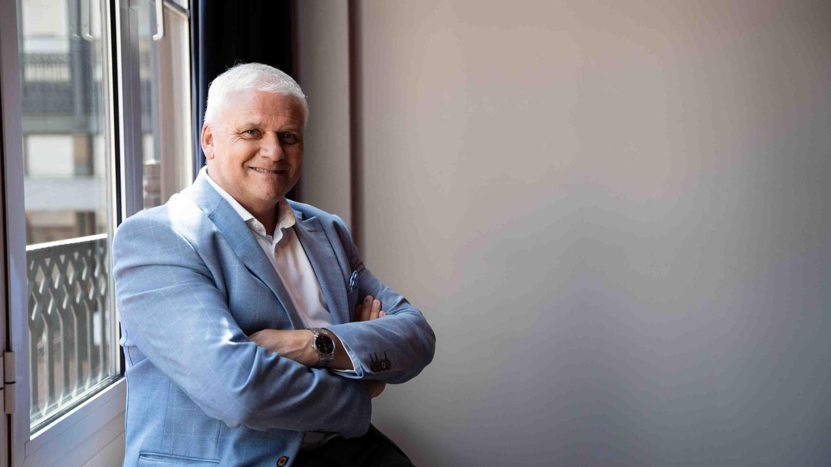 Toni Pérez, agente inmobiliario