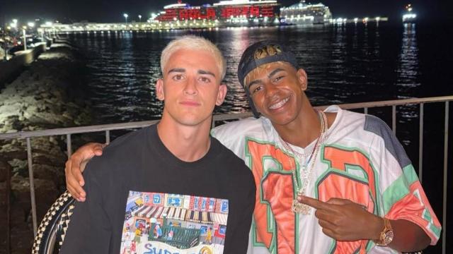 Gavi se tiñe el pelo de rubio como Lamine Yamal