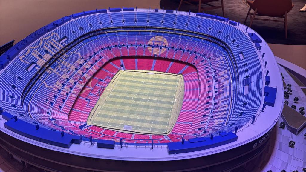 La maqueta oficial del nuevo Camp Nou que se ubica en las oficinas del Barça