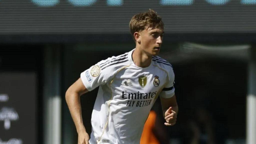 Dean Huijsen en un partido del Mundial de Clubes con el Real Madrid