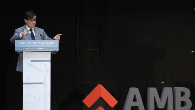 El presidente de la Generalitat, Salvador Illa, en las jornadas sobre vivienda del AMB