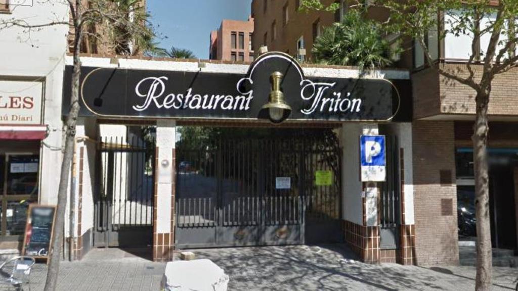 Entrada del restaurante Tritón de Barcelona