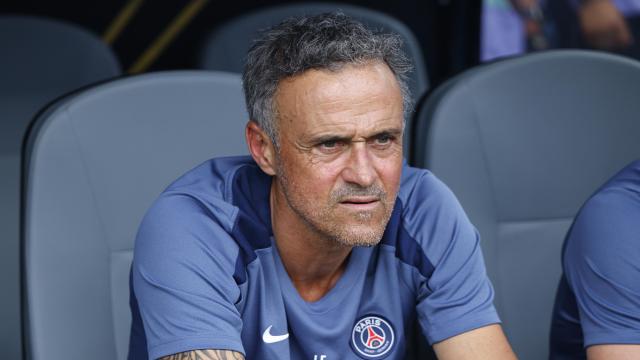 Luis Enrique, decepcionado durante la final del Mundial de Clubes