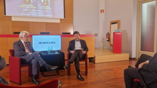 El presidente de Foment, Josep Sánchez Llibre, y el editor de 'Demócrata', David Córdova