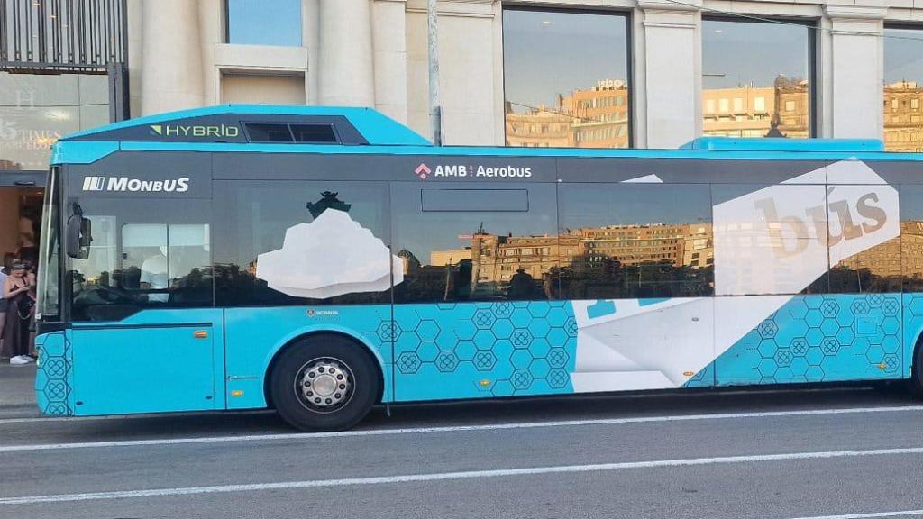 Aerobús, el bus que conecta Barcelona con el aeropuerto de El Prat