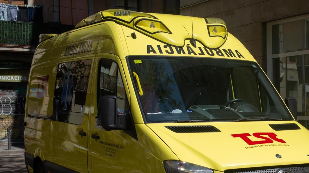 Un coche de ambulancia