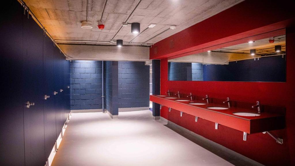 Els lavabos del nou Camp Nou a mitjans de juliol de 2025