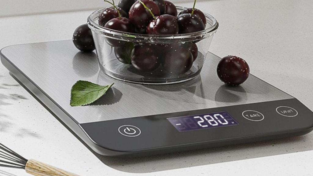 La báscula de cocina digital IZeyu ofrece precisión, comodidad y batería recargable para que tus recetas siempre salgan perfectas