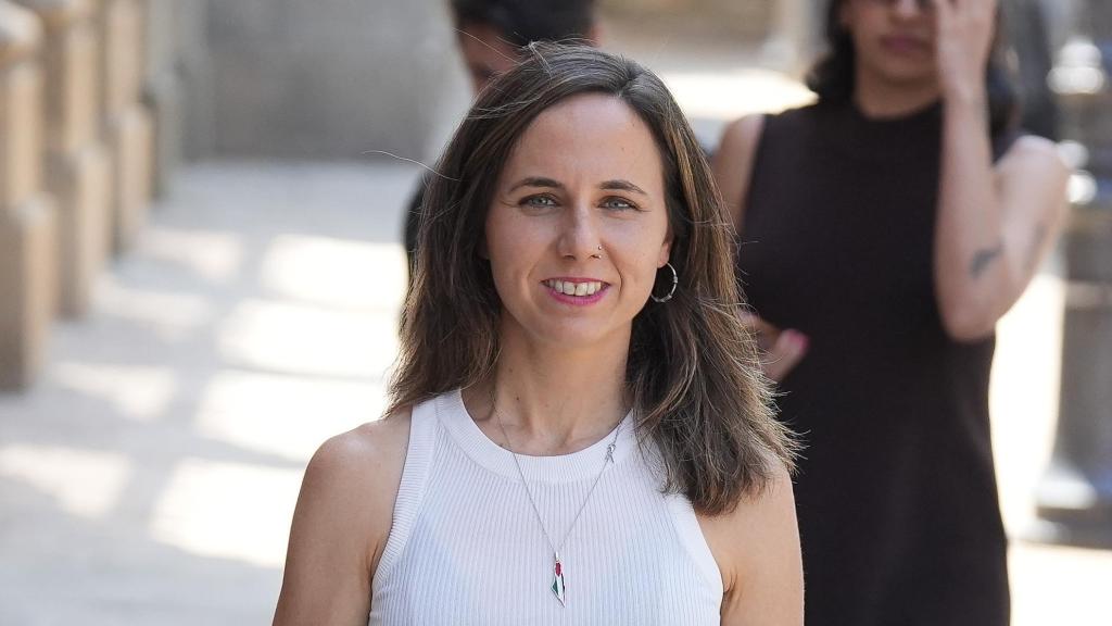 Ione Belarra, en las inmediaciones del Parlament de Catalunya