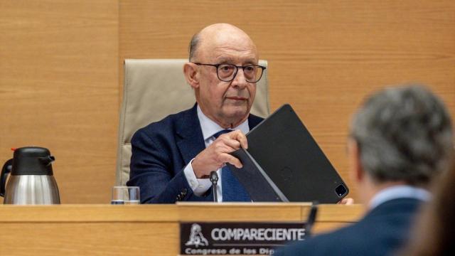 El exministro Cristóbal Montoro durante una comisión de investigación