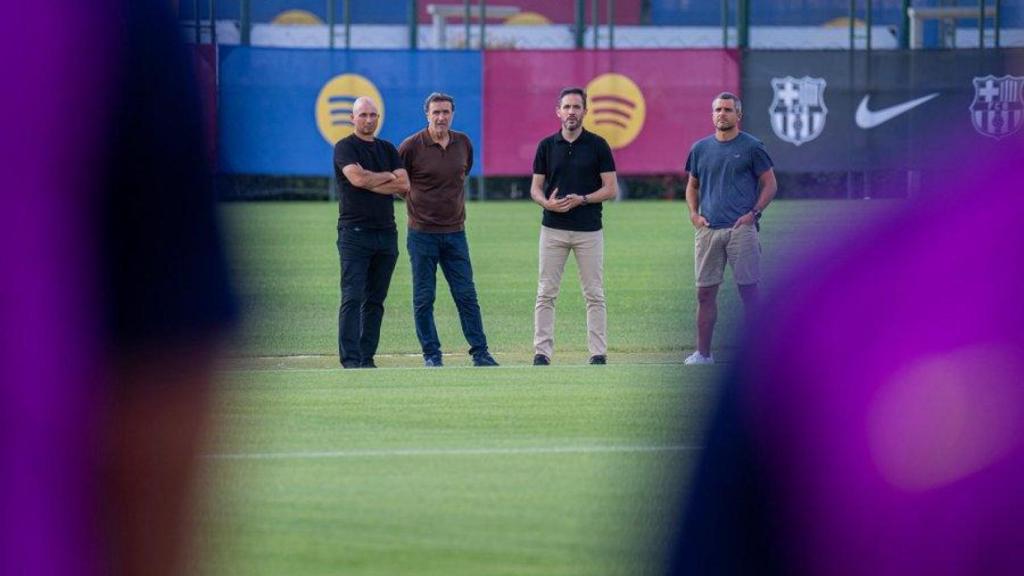 Andrés Manzano, Alexanko y Sergi Milà, en este orden, viendo un entrenamiento del Barça