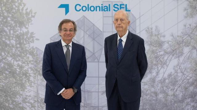 El consejero delegado de Colonial (izq), Pere Viñolas, y el presidente, Juan José Brugera