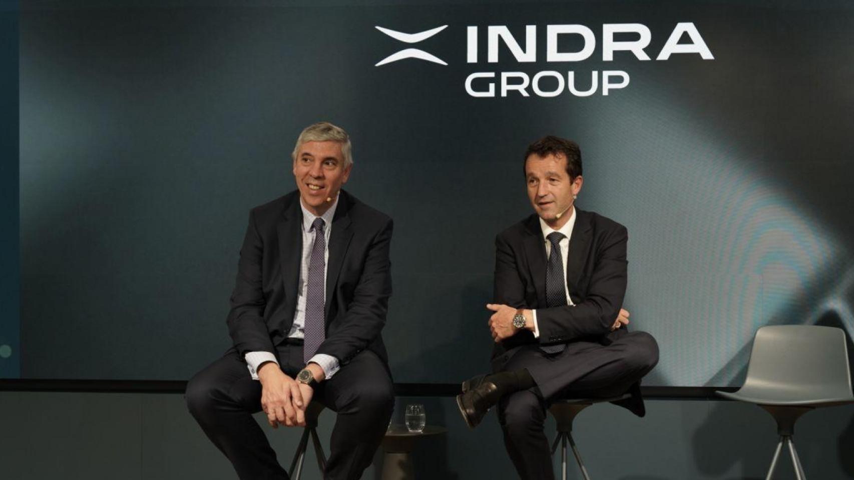 Ángel Escribano y José Vicente de los Mozos en un acto de Indra