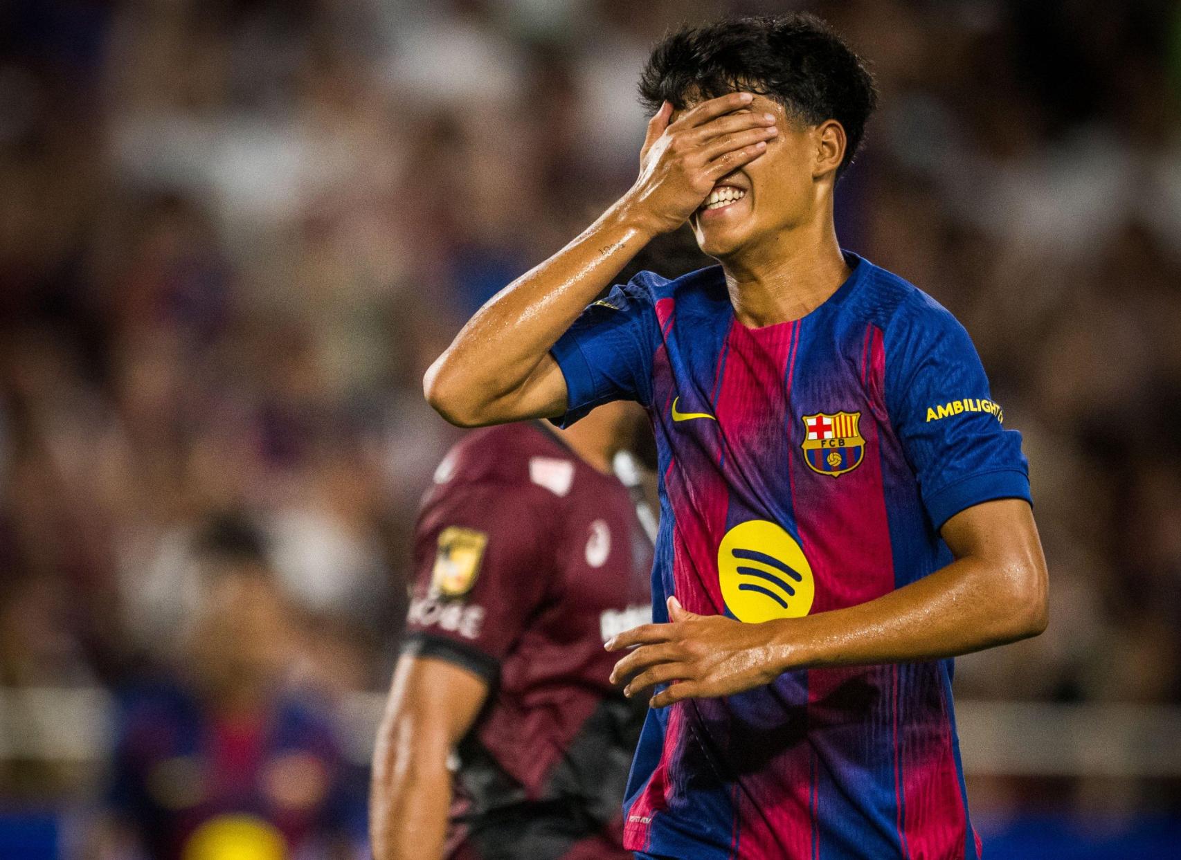 Dro Fernández celebra su gol con el Barça en pretemporada