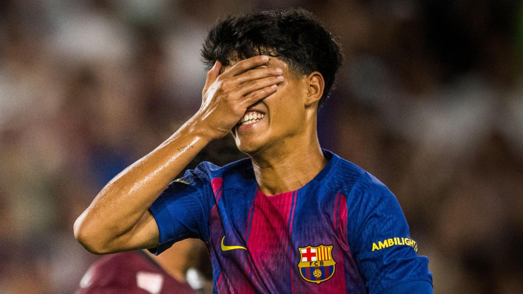 Dro Fernández celebra su gol con el Barça en pretemporada