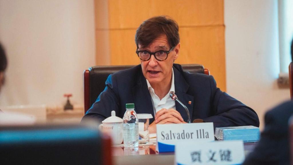 Salvador Illa, presidente de la Generalitat, durante su gira institucional en Pekín, China