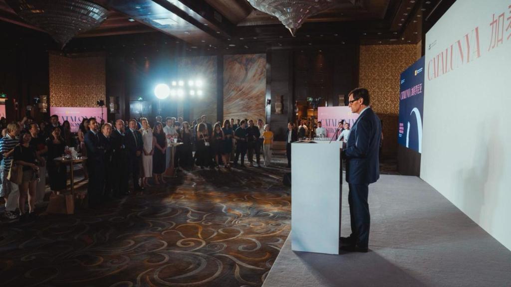 Salvador Illa ha presidido la cena gastronómica en Pekín organizada por la Agència Catalana de Turisme con motivo de la elección de Cataluña como Región Gastronómica Mundial 2025
