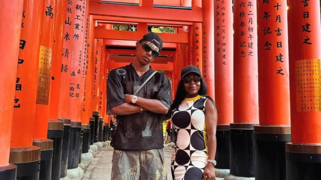 Lamine Yamal y su madre, Sheila Ebana, en Japón