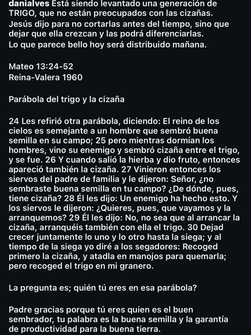 El texto de la publicación de Dani Alves con una camiseta del Barça en Instagram