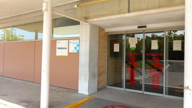 Fachada del Hospital de Vilafranca, que reabrirá el 4 de agosto tras la DANA