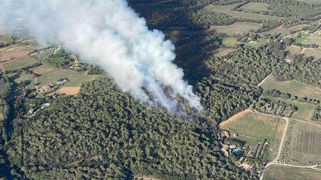 Incendio en Mont-ras