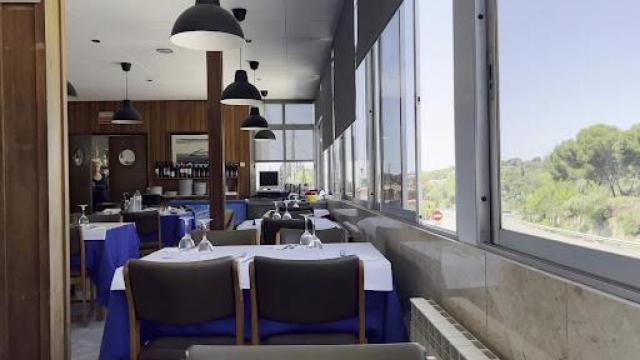 Restaurante de carretera en la N-340