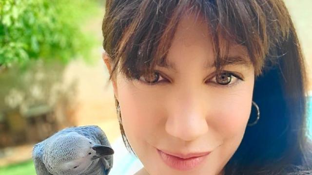 La esposa del exobispo de Solsona, Silvia Caballol, colocada en la radio