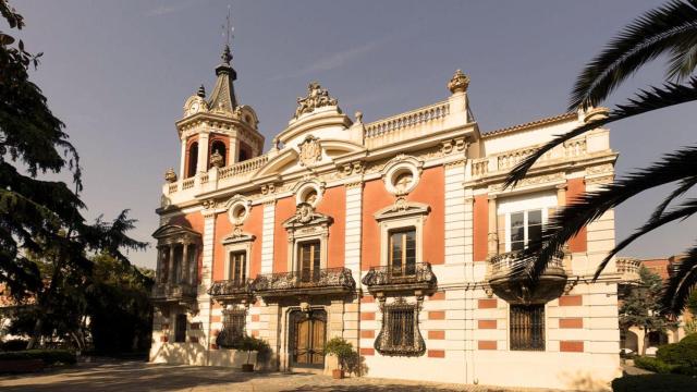 Así es el palacio más particular de Barcelona