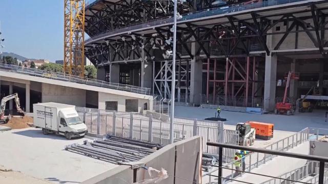 Los accesos del nuevo Camp Nou, limpios