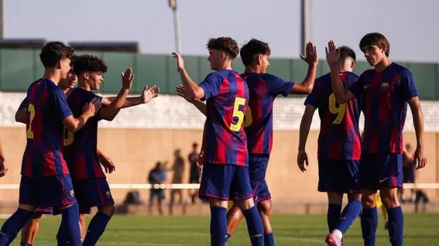 Los jugadores del Barça B en un partido de pretemporada