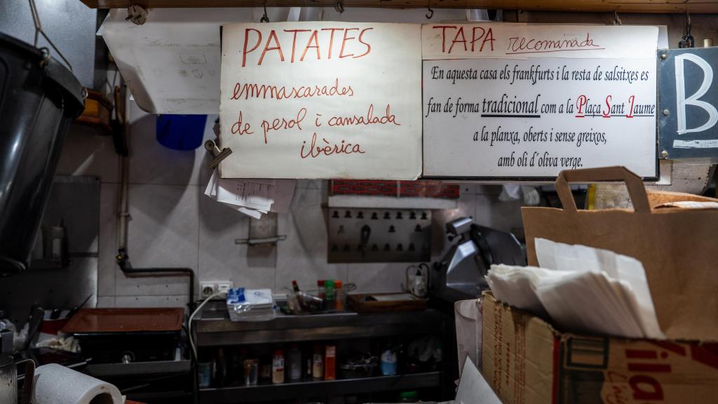 Interior del bar Niu