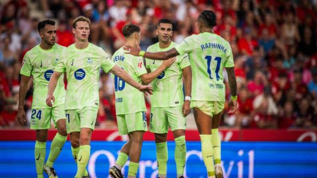 Los jugadores del Barça celebran un gol contra el RCD Mallorca en la jornada inaugural de la Liga