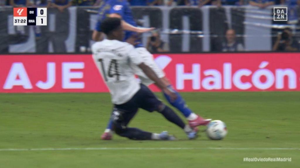 La posible falta de Aurelién Tchouaméni en el gol de Kylian Mbappé