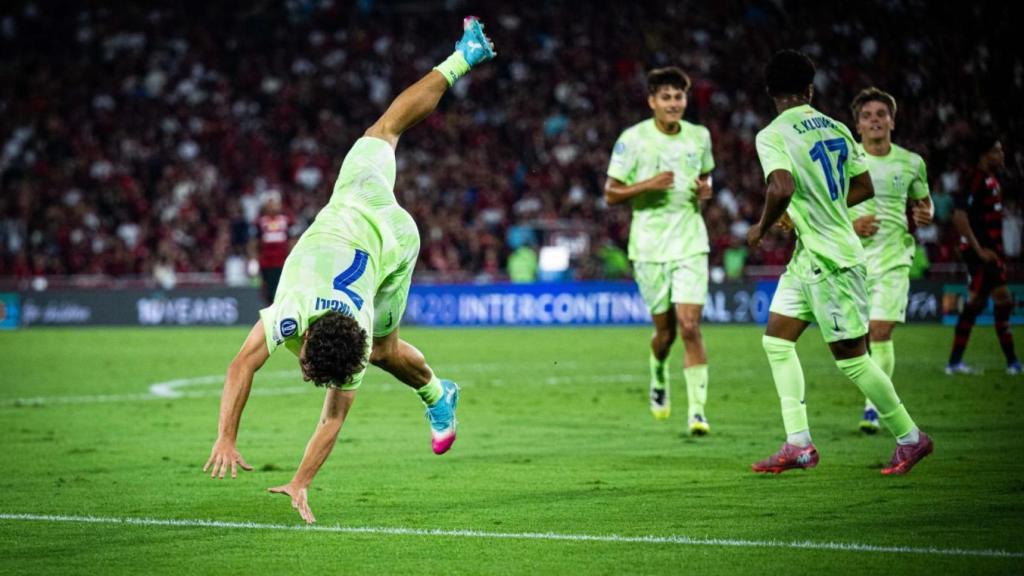 Jan Virgili celebra su golazo contra el Flamengo en la Copa Intercontinental sub-20