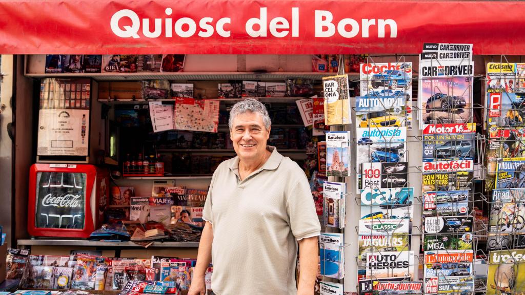 Juan Viso, el dueño del quiosco del Born, en el corazón de Barcelona