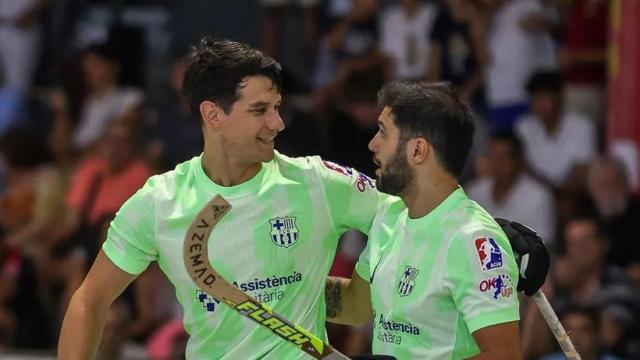 Los jugadores del Barça de hockey en su primer partido de la pretemporada