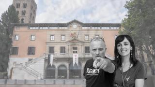 Fotomontaje de Sílvia Orriols y Toni Albà frente al ayuntamiento de Ripoll