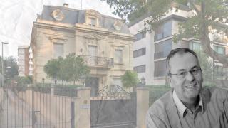 Roy MacGregor, funadador de GEG, con el palacete de Gaspart de fondo