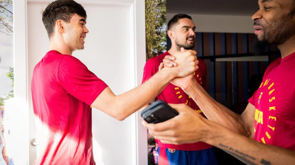 Juan Núñez, Tomas Satoransky y Kevin Punter pasan las pruebas médicas con el Barça de basket