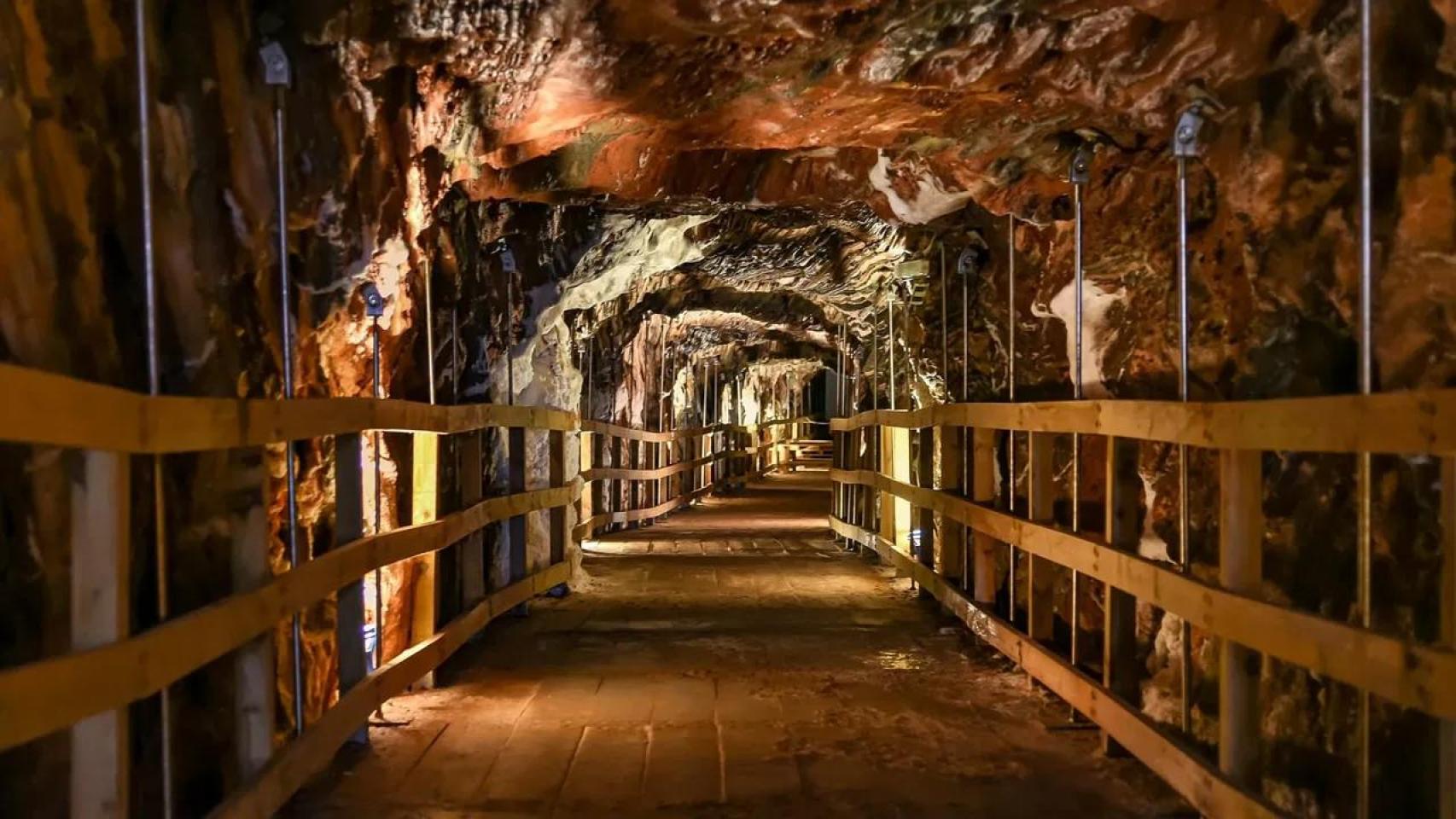Parque Cultural de la Montaña de Sal de Cardona