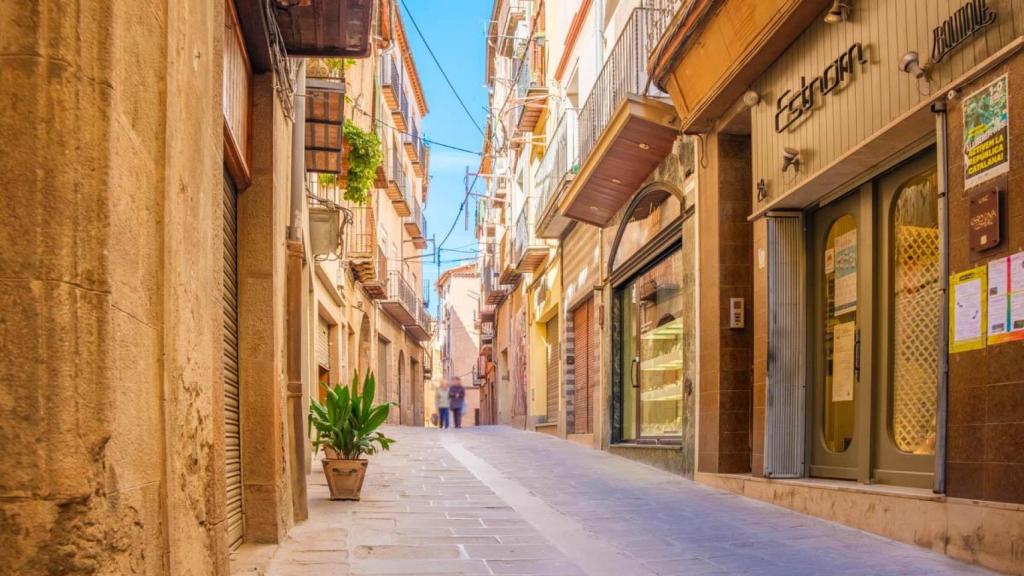 Carrer Major a Cardona