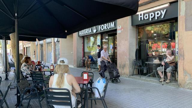 El bar Alegría Fórum, cuyo propietario recibió un disparo la noche del viernes 29 de agosto