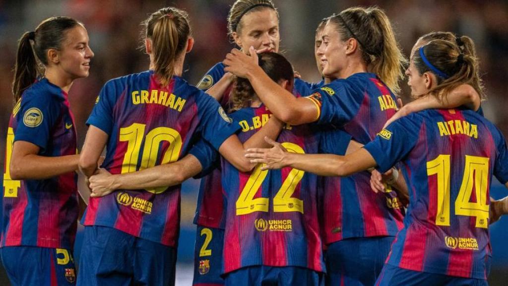 Las jugadoras del Barça Femenino celebran un gol contra el Alhama
